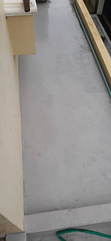 Membrane-Viscogum-application-1 Acryroof-plus-fibro-on-terrace